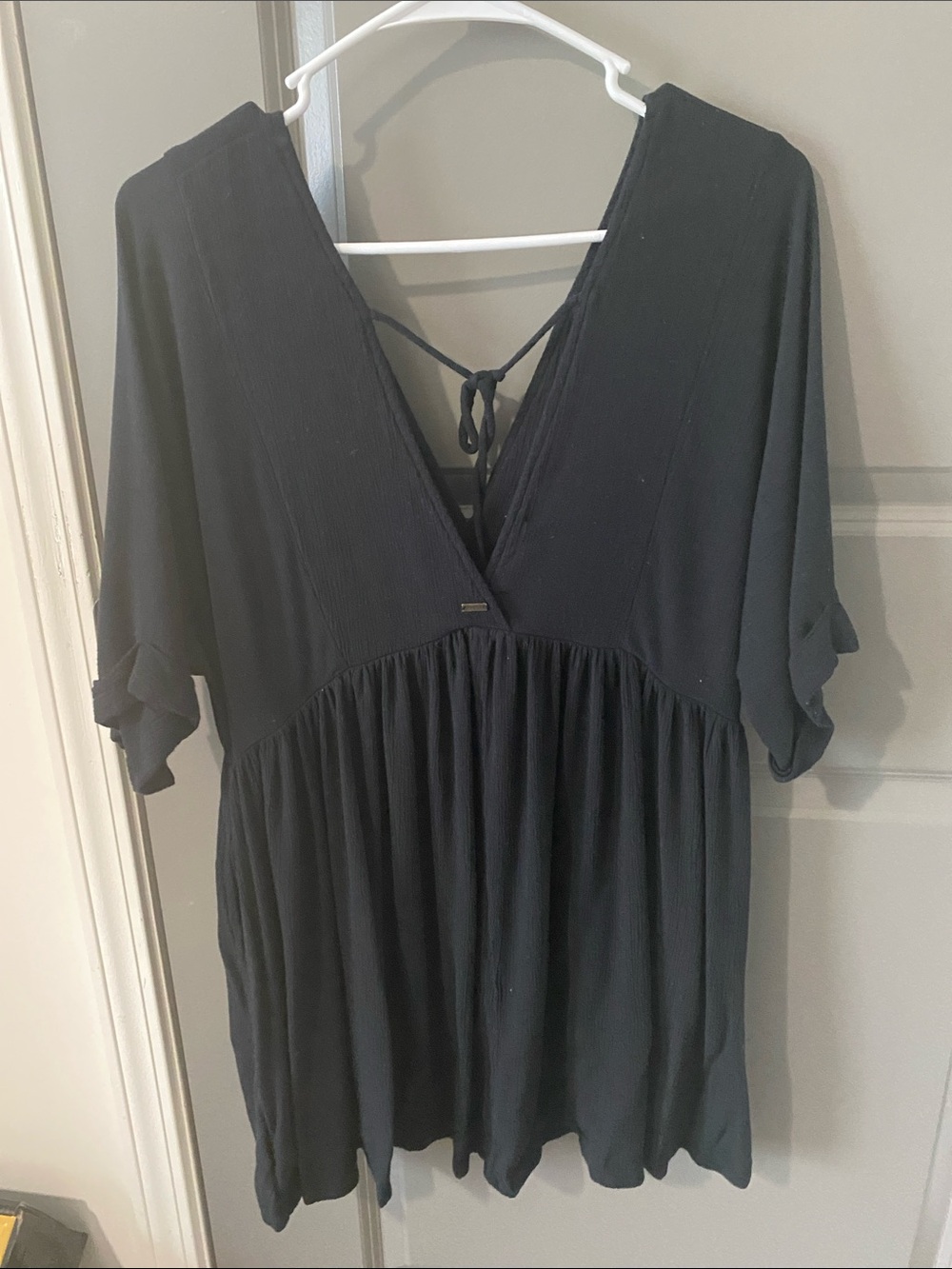 O'Neill Black V-Neck Tie-Back Babydoll Tunic
